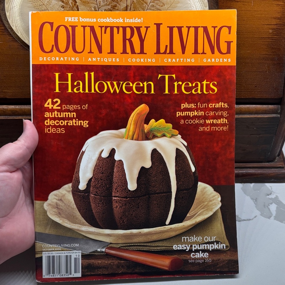 Country living Halloween Treats Magazine October 2006